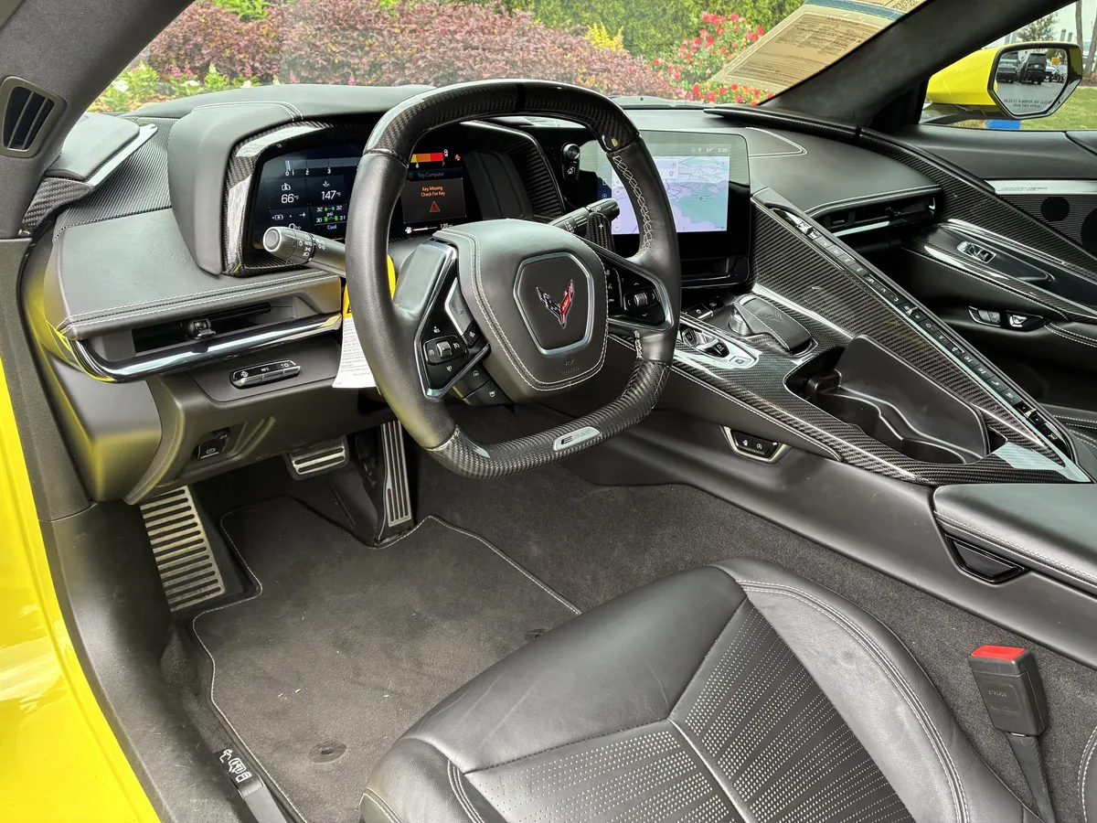 2024 Chevrolet Corvette E-Ray 3LZ thumbnail 15