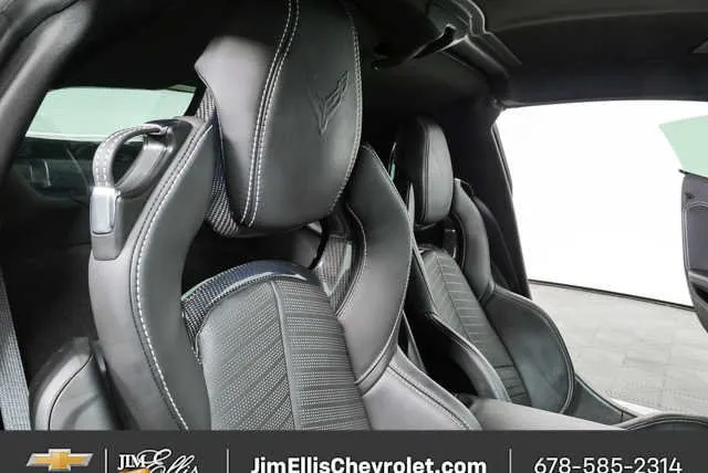 2024 Chevrolet Corvette Stingray 2LT thumbnail 18
