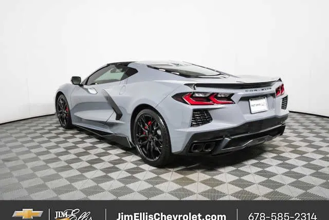 2024 Chevrolet Corvette Stingray 2LT thumbnail 22
