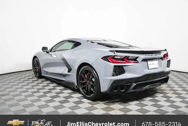 2024 Chevrolet Corvette Stingray 2LT thumbnail 29