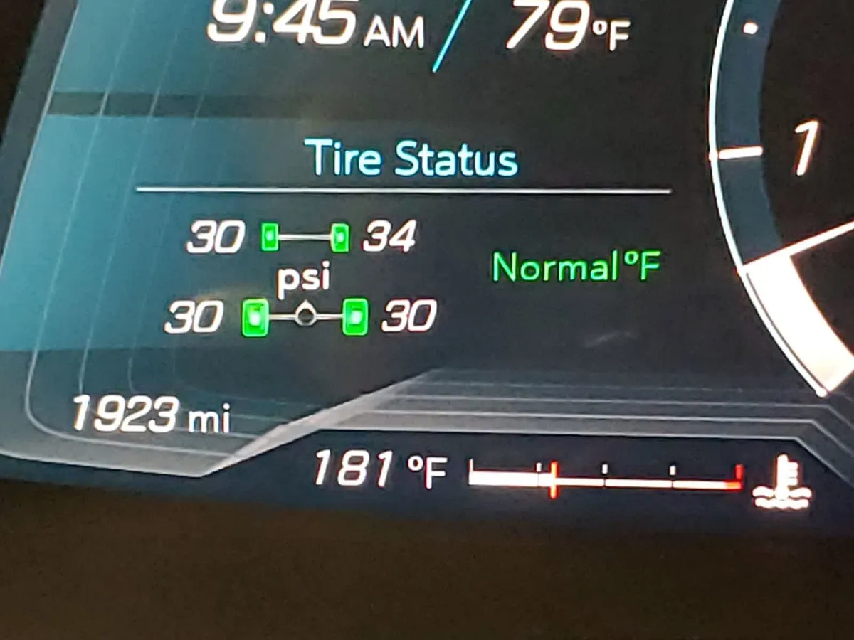 2024 Chevrolet Corvette Stingray w/2LT thumbnail 15