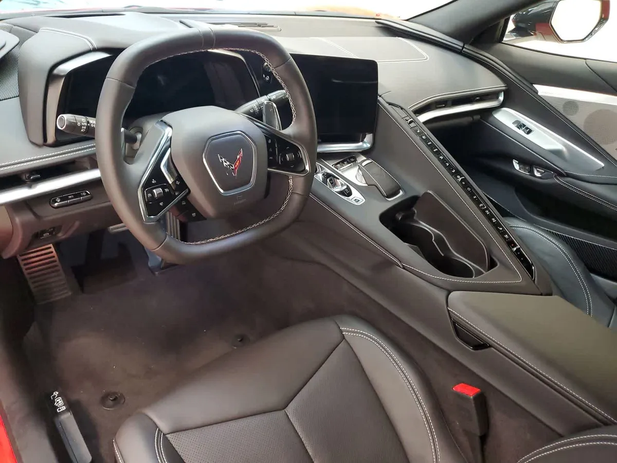 2024 Chevrolet Corvette Stingray w/2LT thumbnail 19