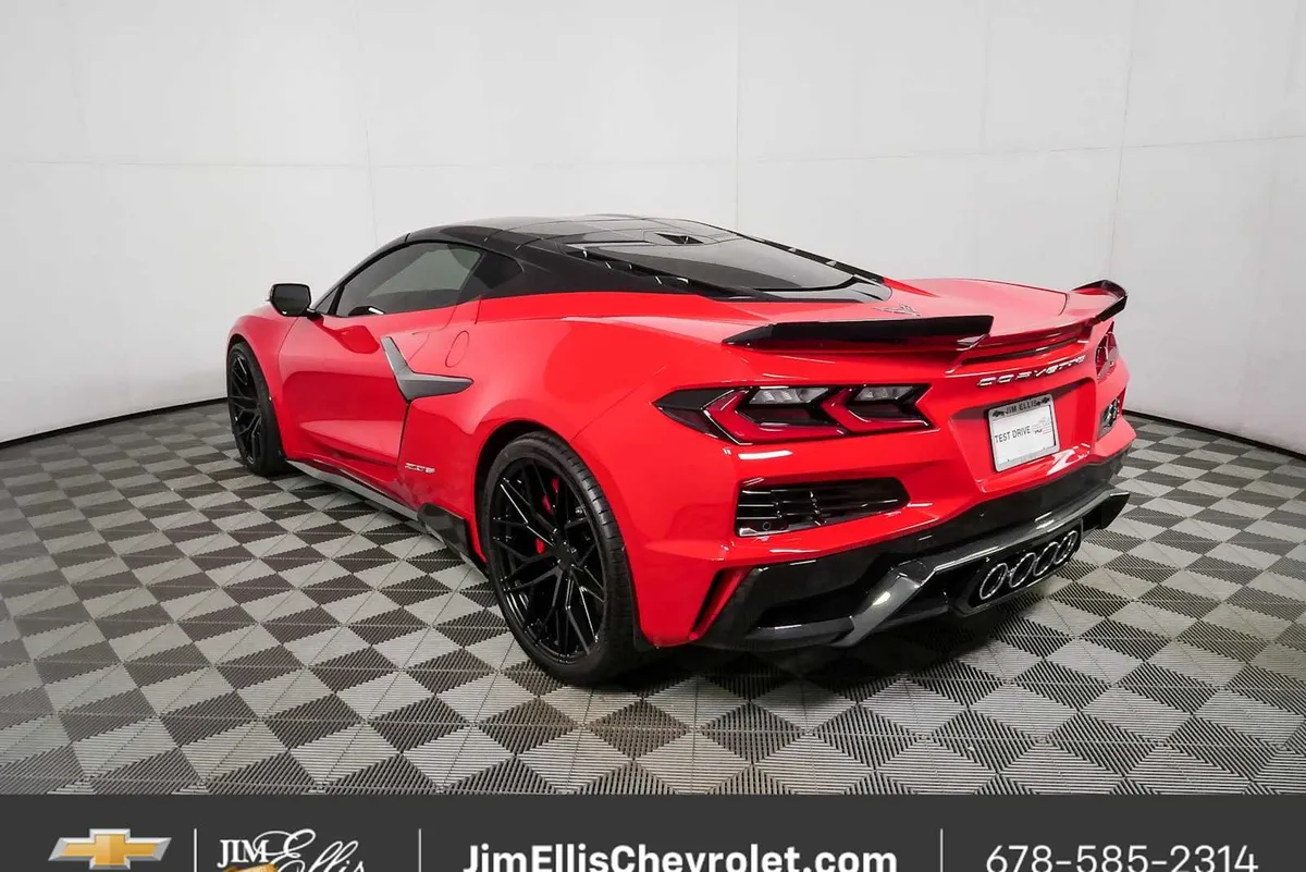2024 Chevrolet Corvette Z06 3LZ thumbnail 24
