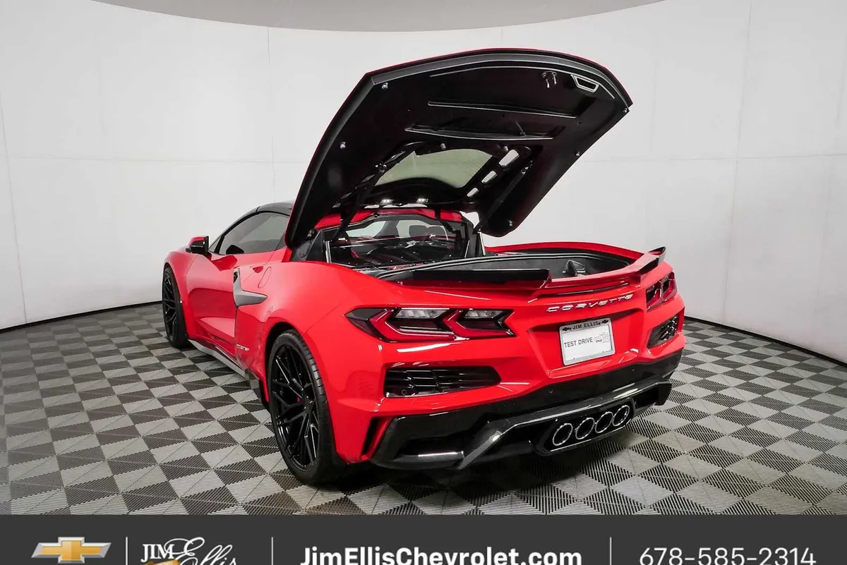2024 Chevrolet Corvette Z06 3LZ thumbnail 28