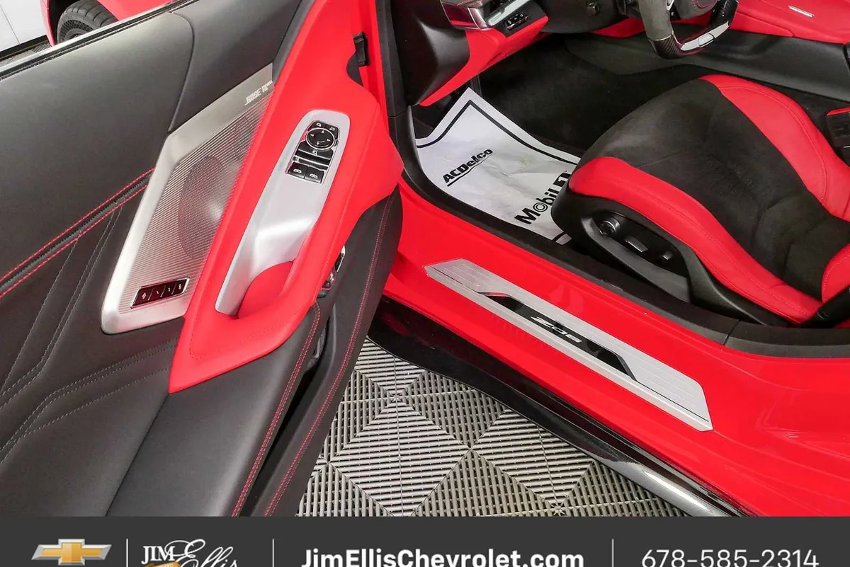 2024 Chevrolet Corvette Z06 3LZ thumbnail 8