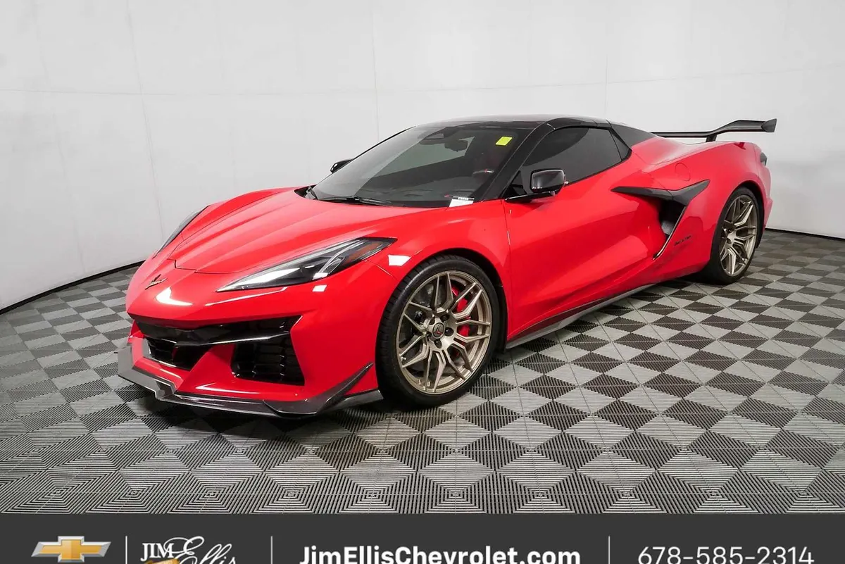 2024 Chevrolet Corvette Z06 3LZ thumbnail 24