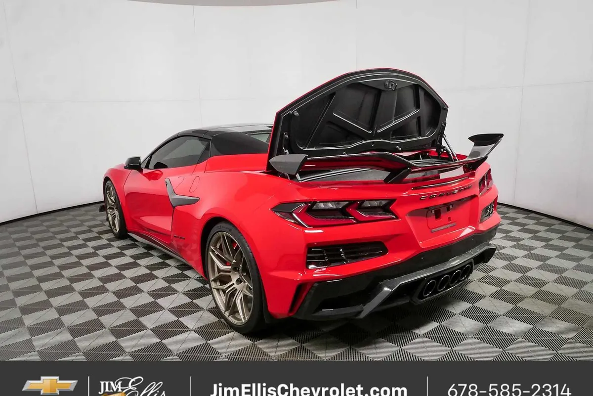 2024 Chevrolet Corvette Z06 3LZ thumbnail 28