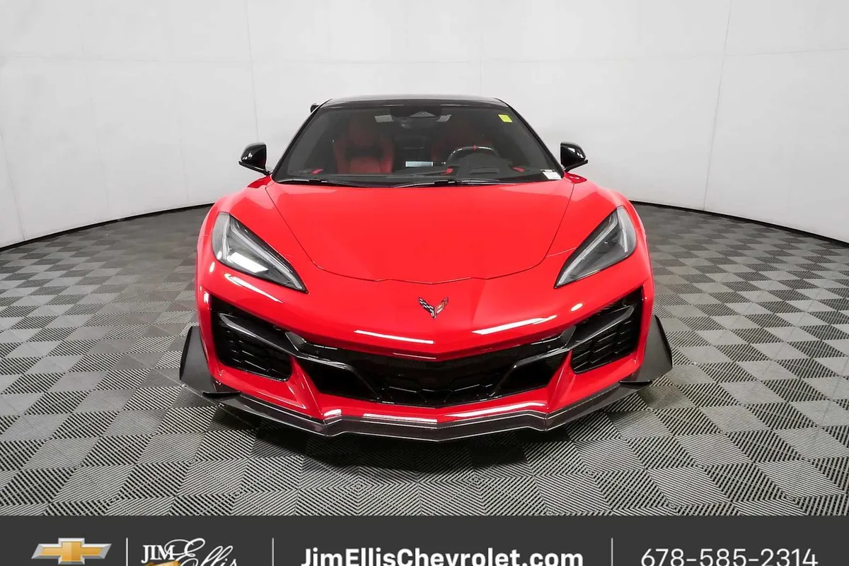 2024 Chevrolet Corvette Z06 3LZ thumbnail 31