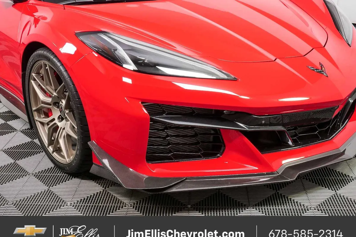 2024 Chevrolet Corvette Z06 3LZ thumbnail 33