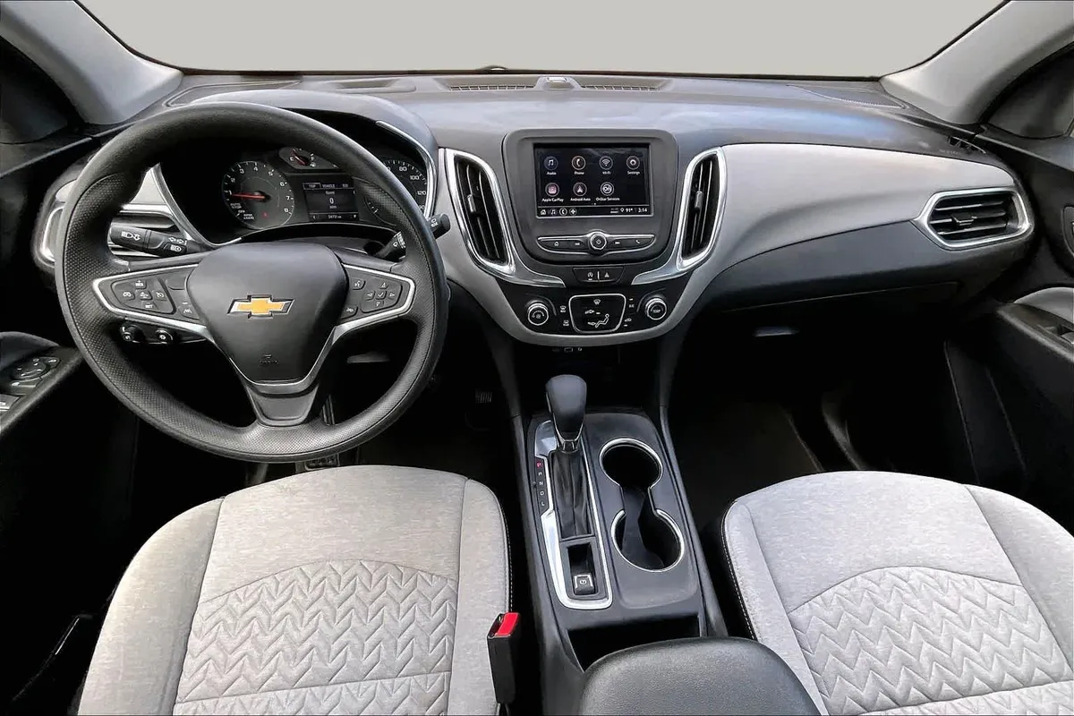 2024 Chevrolet Equinox LS thumbnail 16