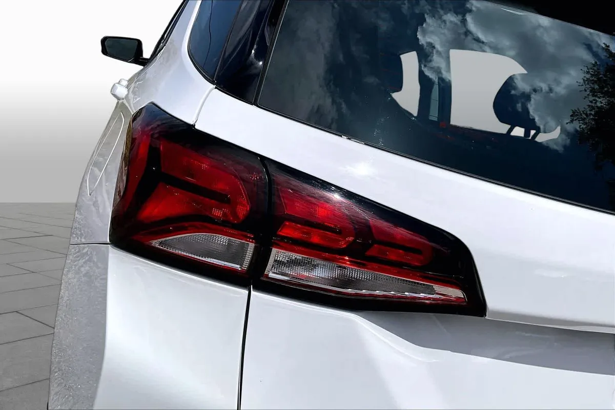 2024 Chevrolet Equinox LS thumbnail 29