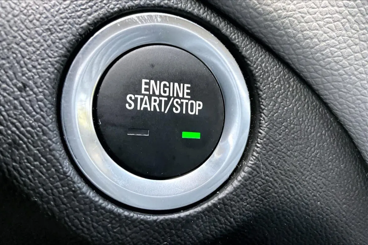 2024 Chevrolet Equinox LS thumbnail 33