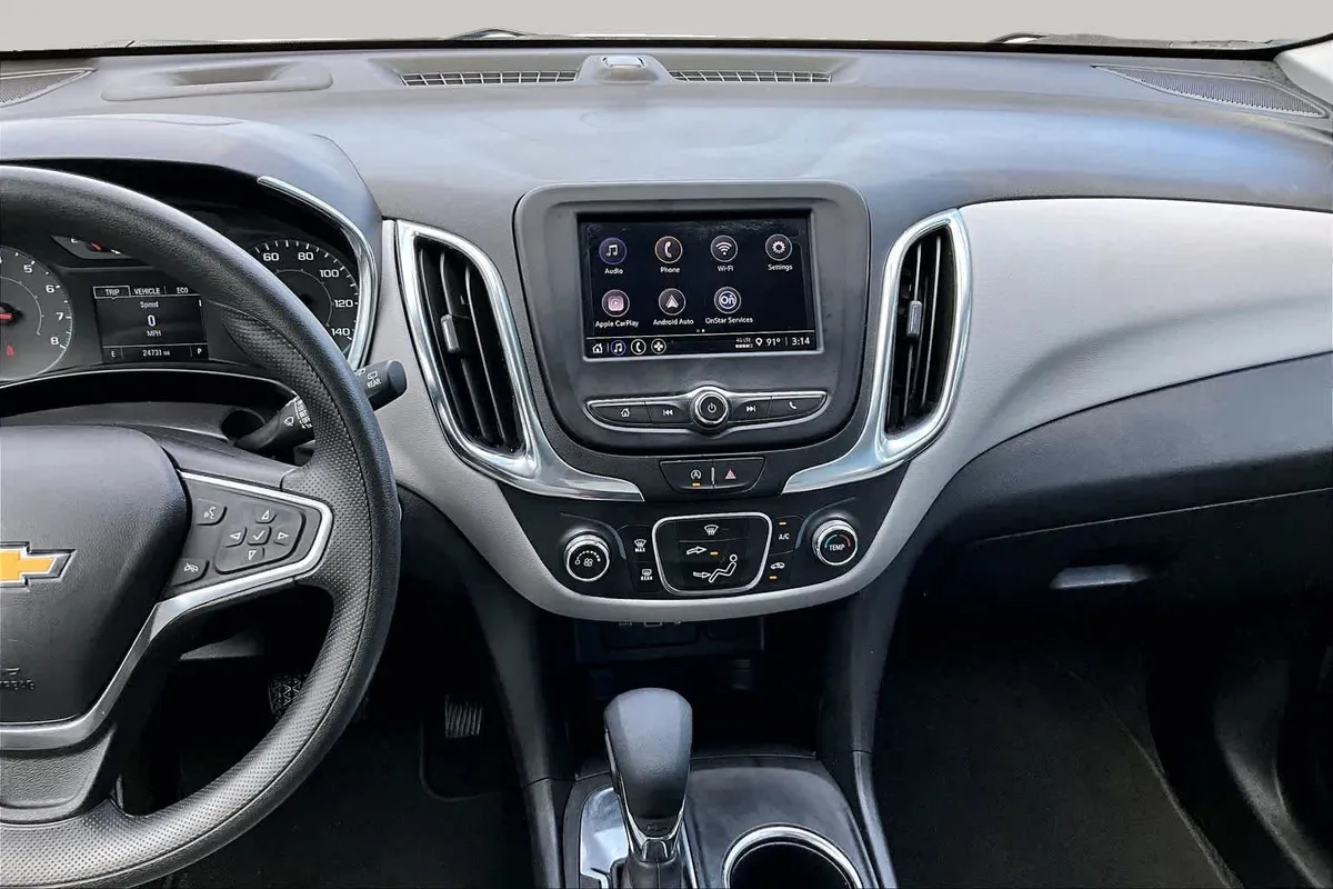 2024 Chevrolet Equinox LS thumbnail 7