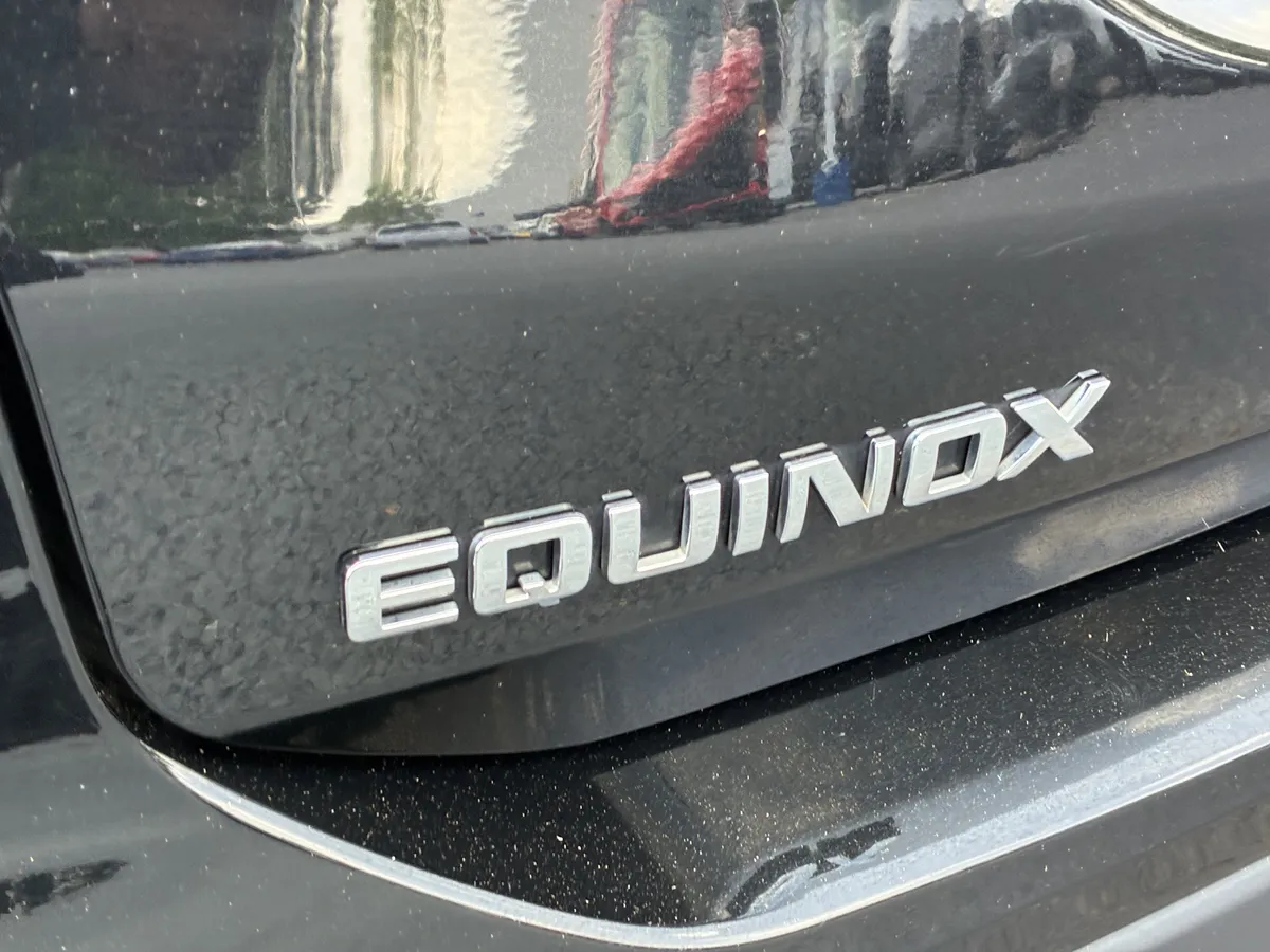 2024 Chevrolet Equinox LS thumbnail 10