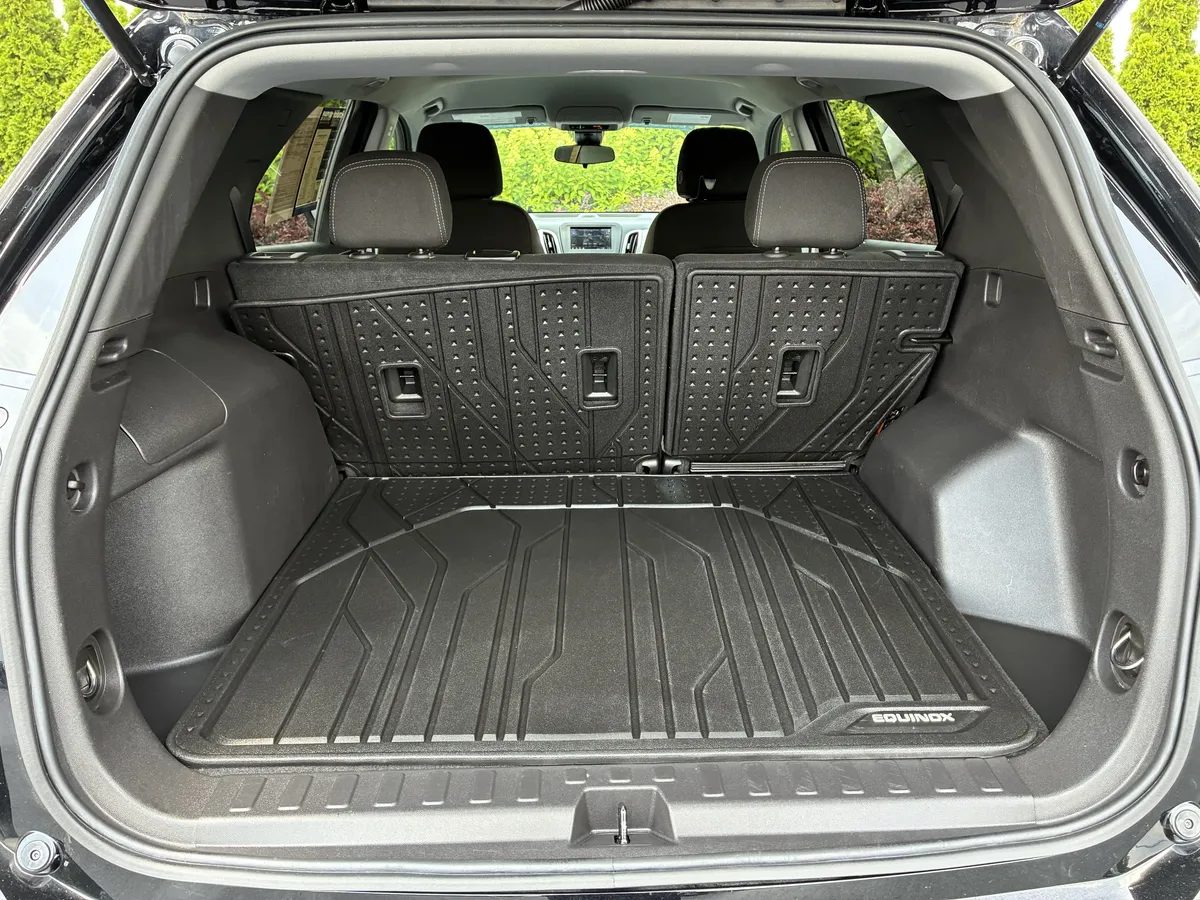 2024 Chevrolet Equinox LS thumbnail 11