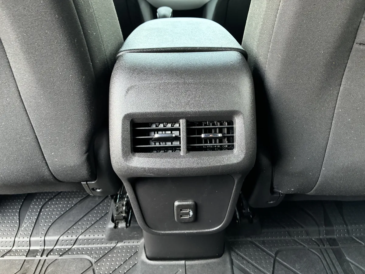 2024 Chevrolet Equinox LS thumbnail 16