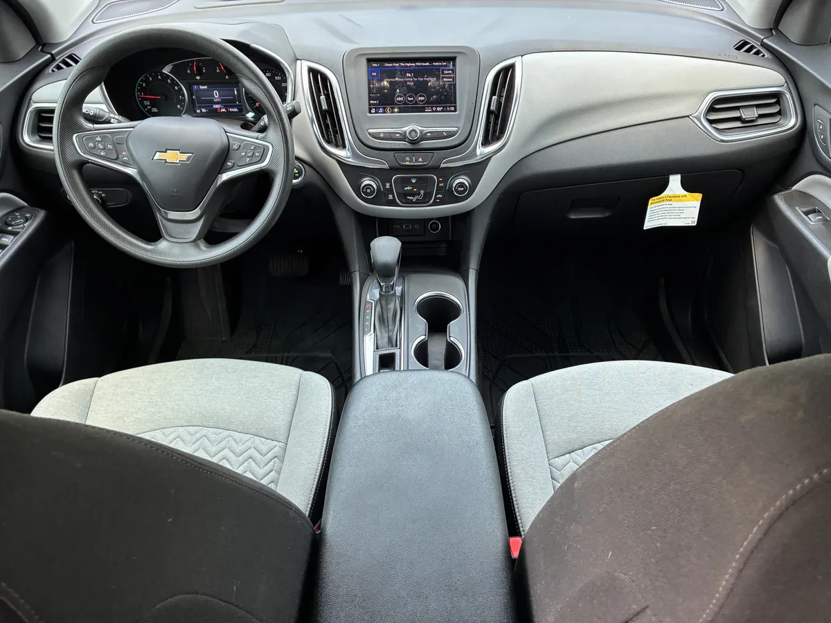 2024 Chevrolet Equinox LS thumbnail 17