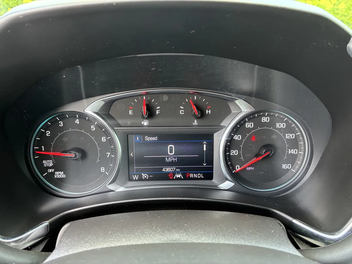 2024 Chevrolet Equinox LS thumbnail 29