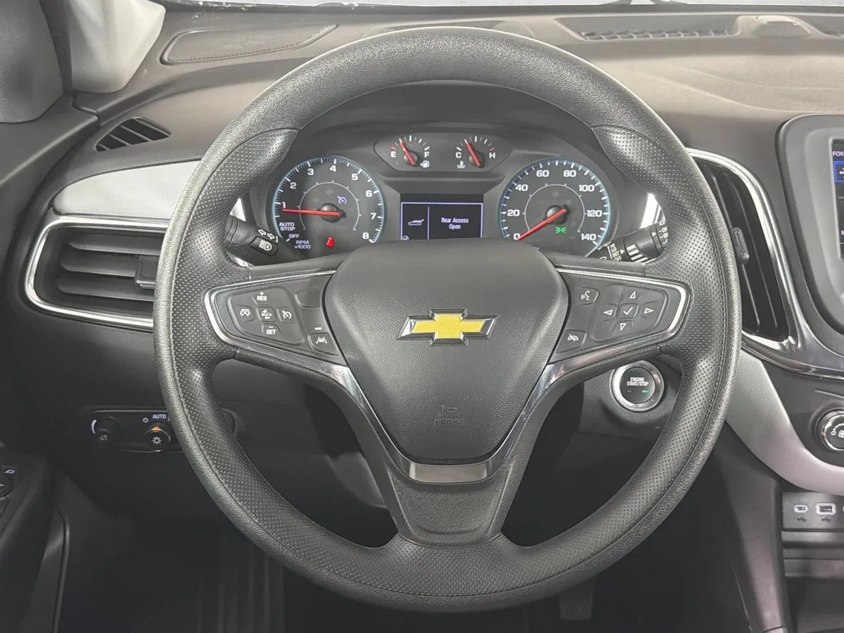 2024 Chevrolet Equinox LS thumbnail 23