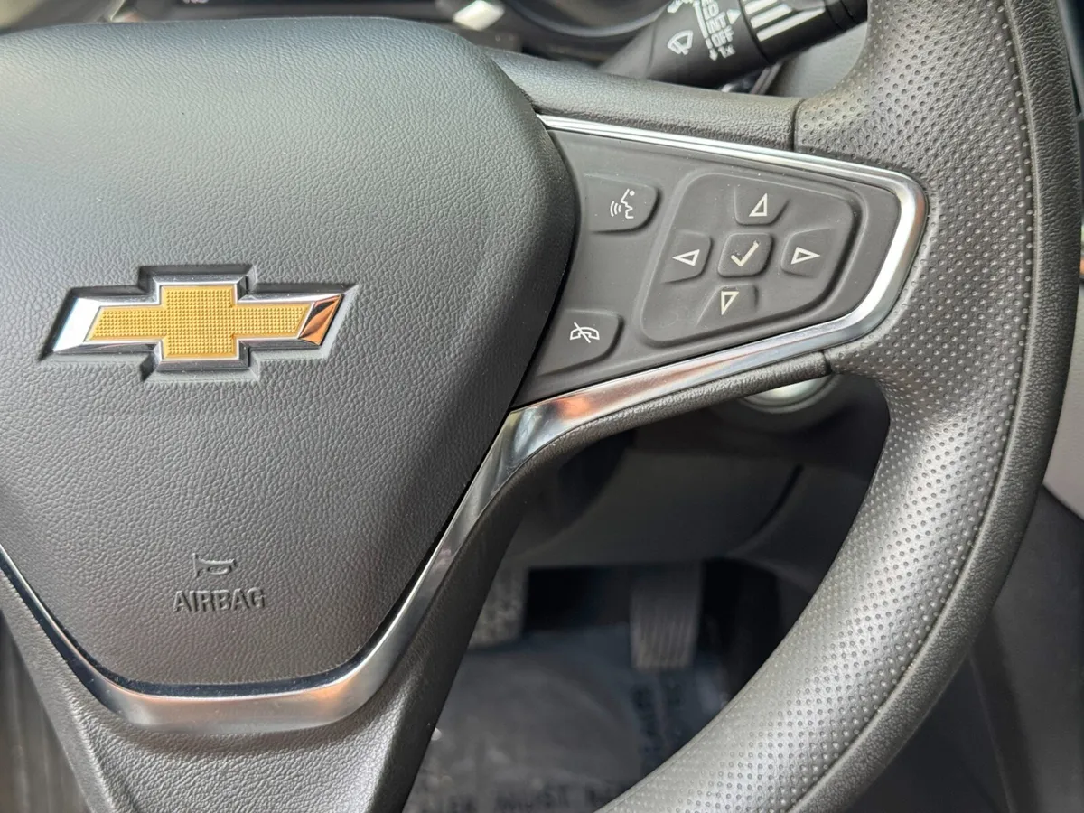 2024 Chevrolet Equinox LS w/ Convenience & Sport Edition Packages thumbnail 20