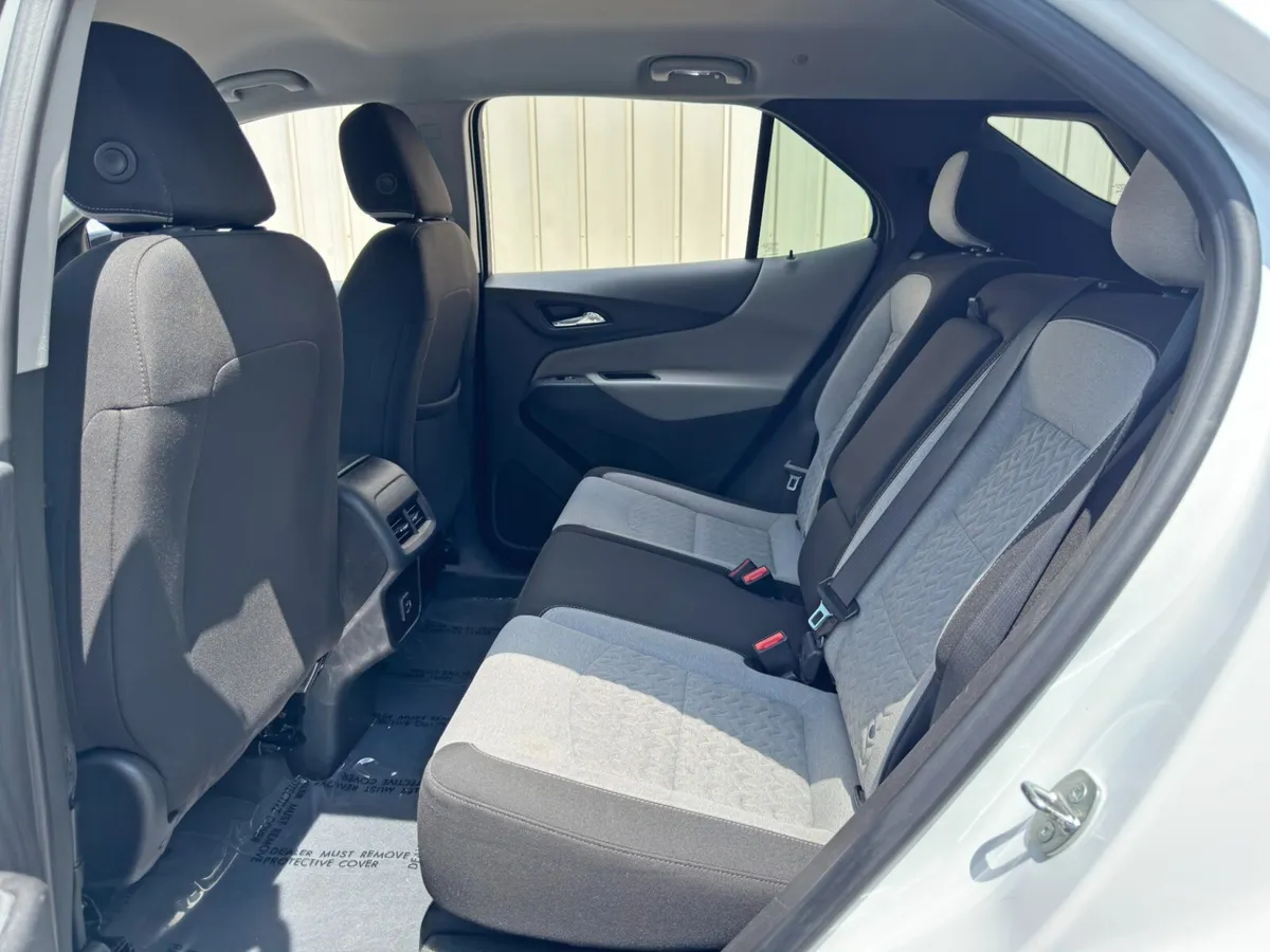 2024 Chevrolet Equinox LS w/ Convenience & Sport Edition Packages thumbnail 36