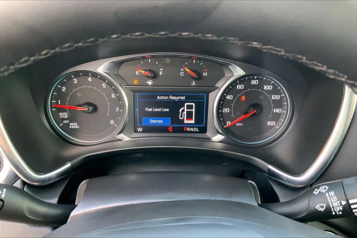 2024 Chevrolet Equinox LT thumbnail 25