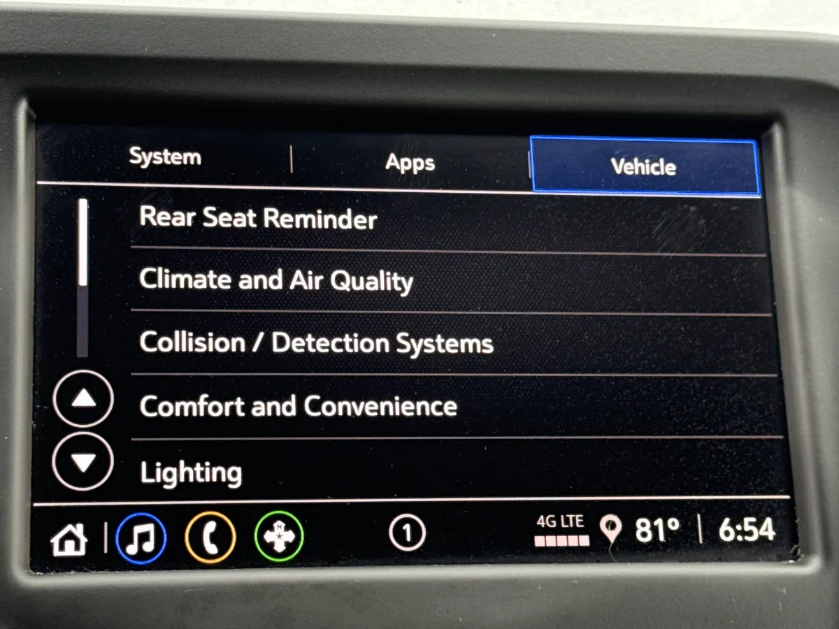 2024 Chevrolet Equinox LT thumbnail 32