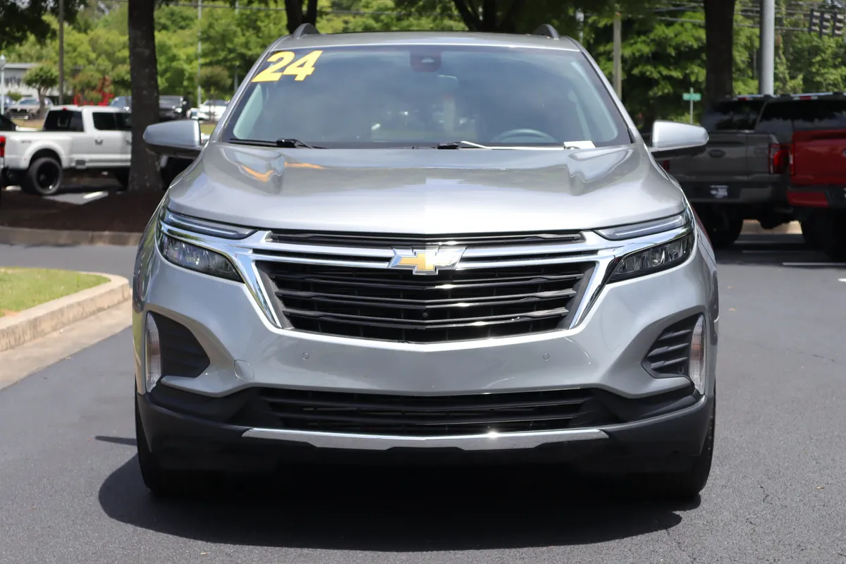 2024 Chevrolet Equinox LT thumbnail 35