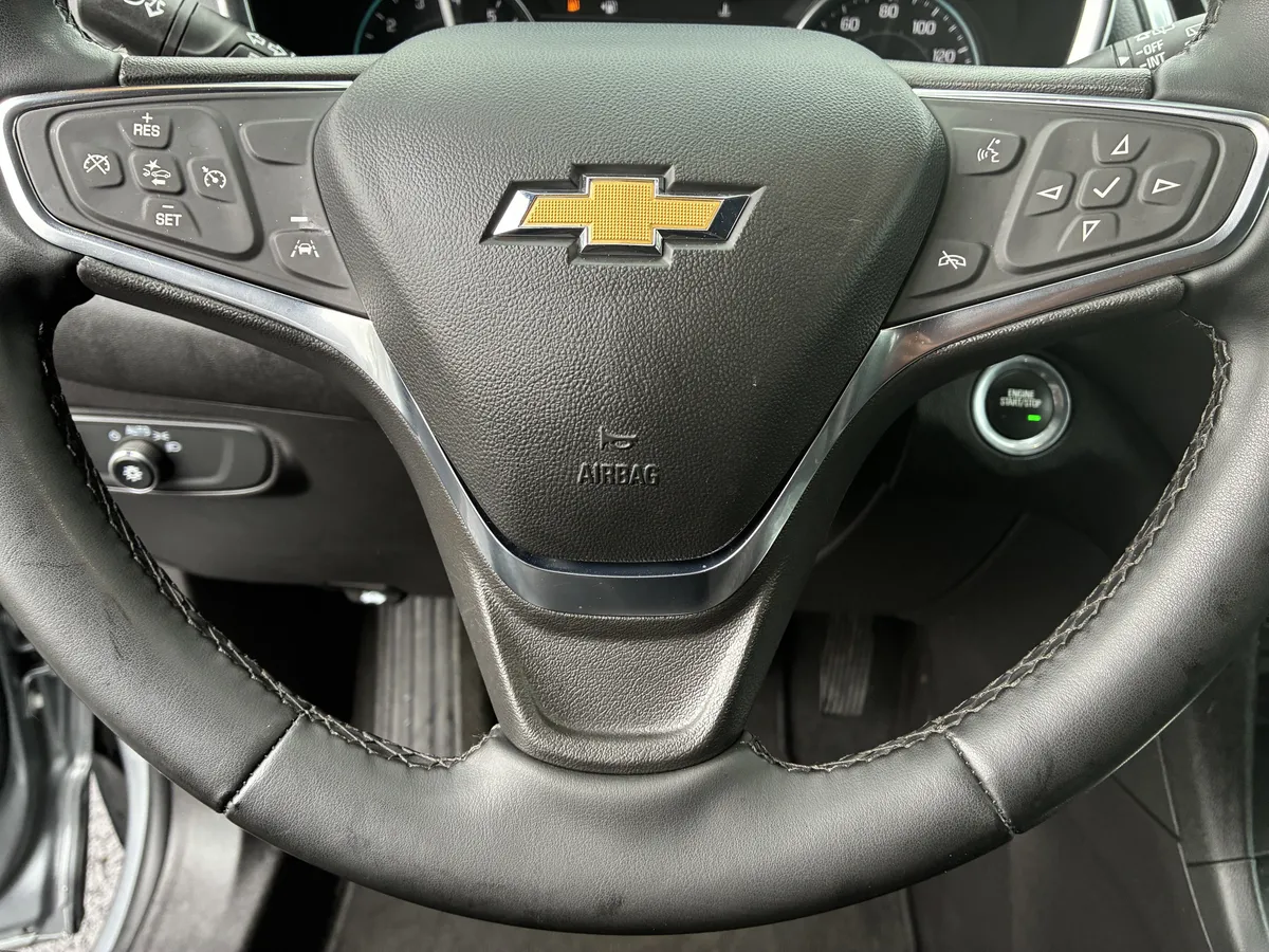 2024 Chevrolet Equinox LT thumbnail 27