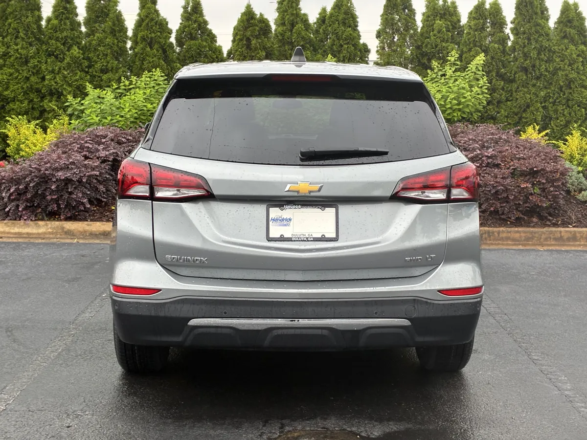 2024 Chevrolet Equinox LT thumbnail 7