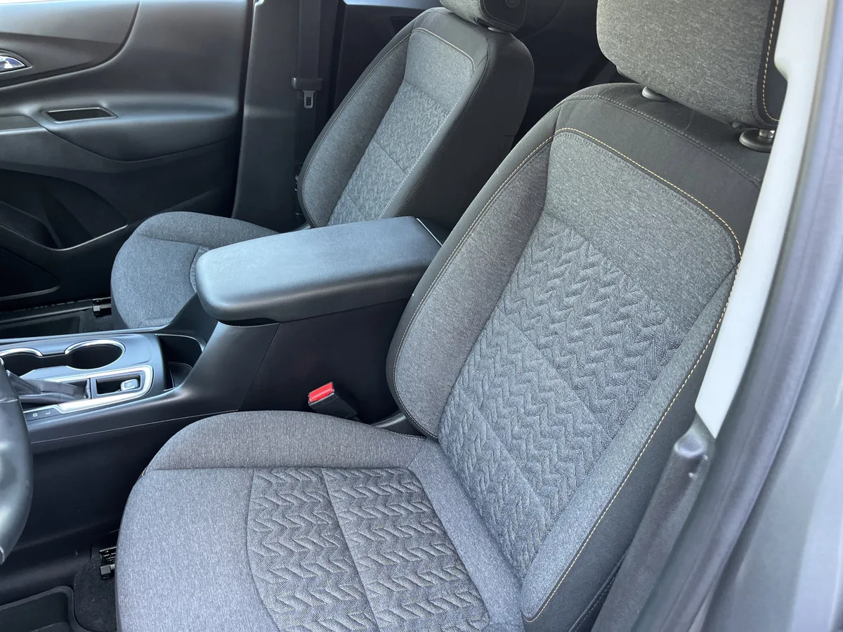 2024 Chevrolet Equinox LT w/1LT thumbnail 12