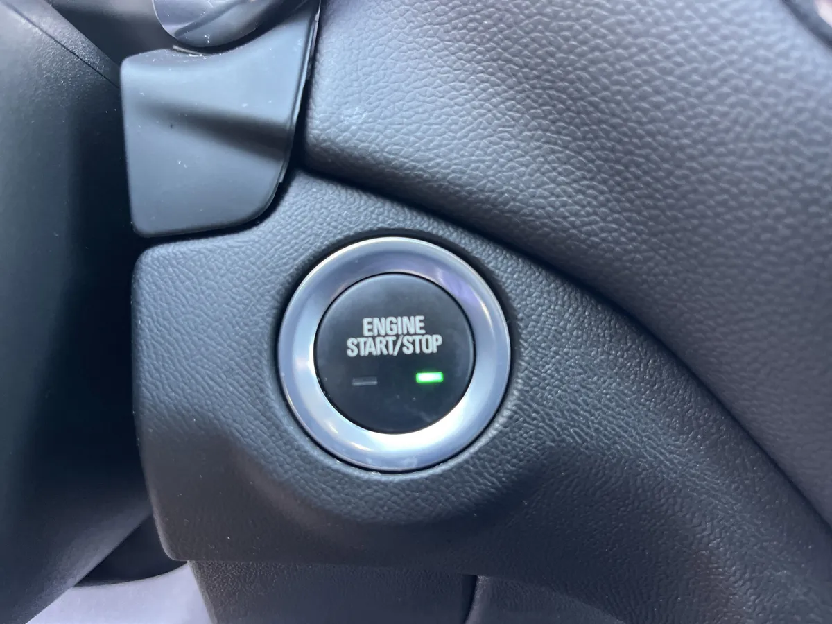 2024 Chevrolet Equinox LT w/1LT thumbnail 24
