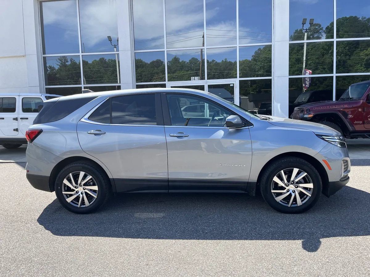 2024 Chevrolet Equinox LT w/1LT thumbnail 8