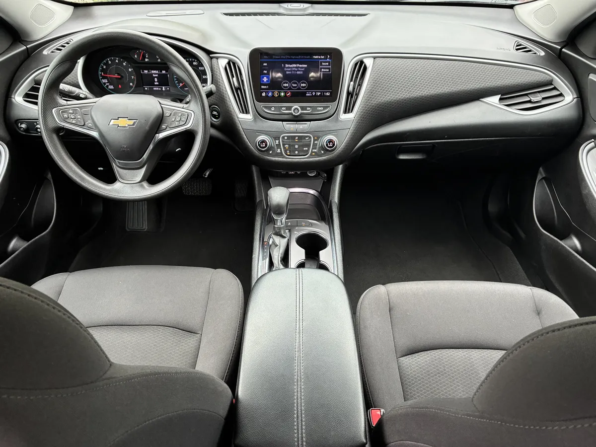 2024 Chevrolet Malibu 1LT thumbnail 17