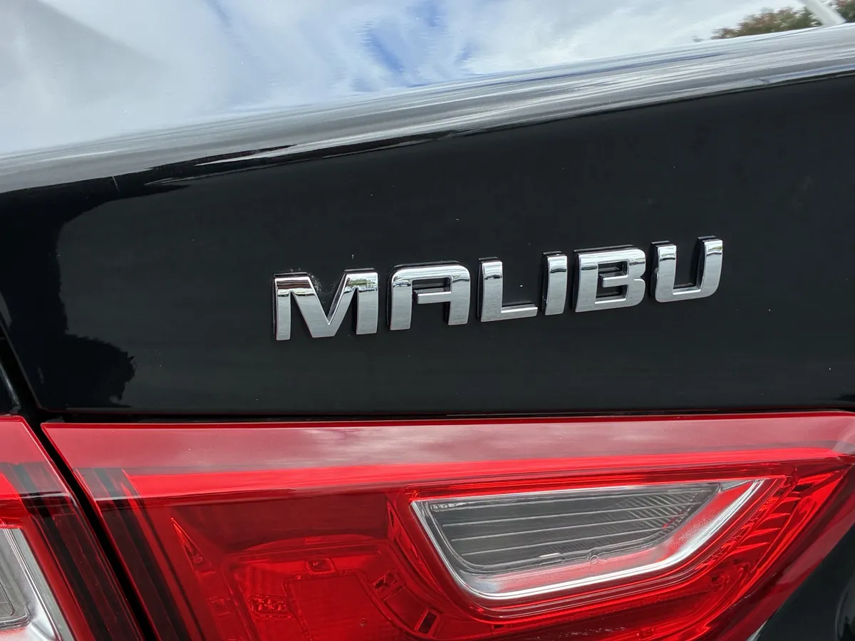 2024 Chevrolet Malibu 1LT thumbnail 10