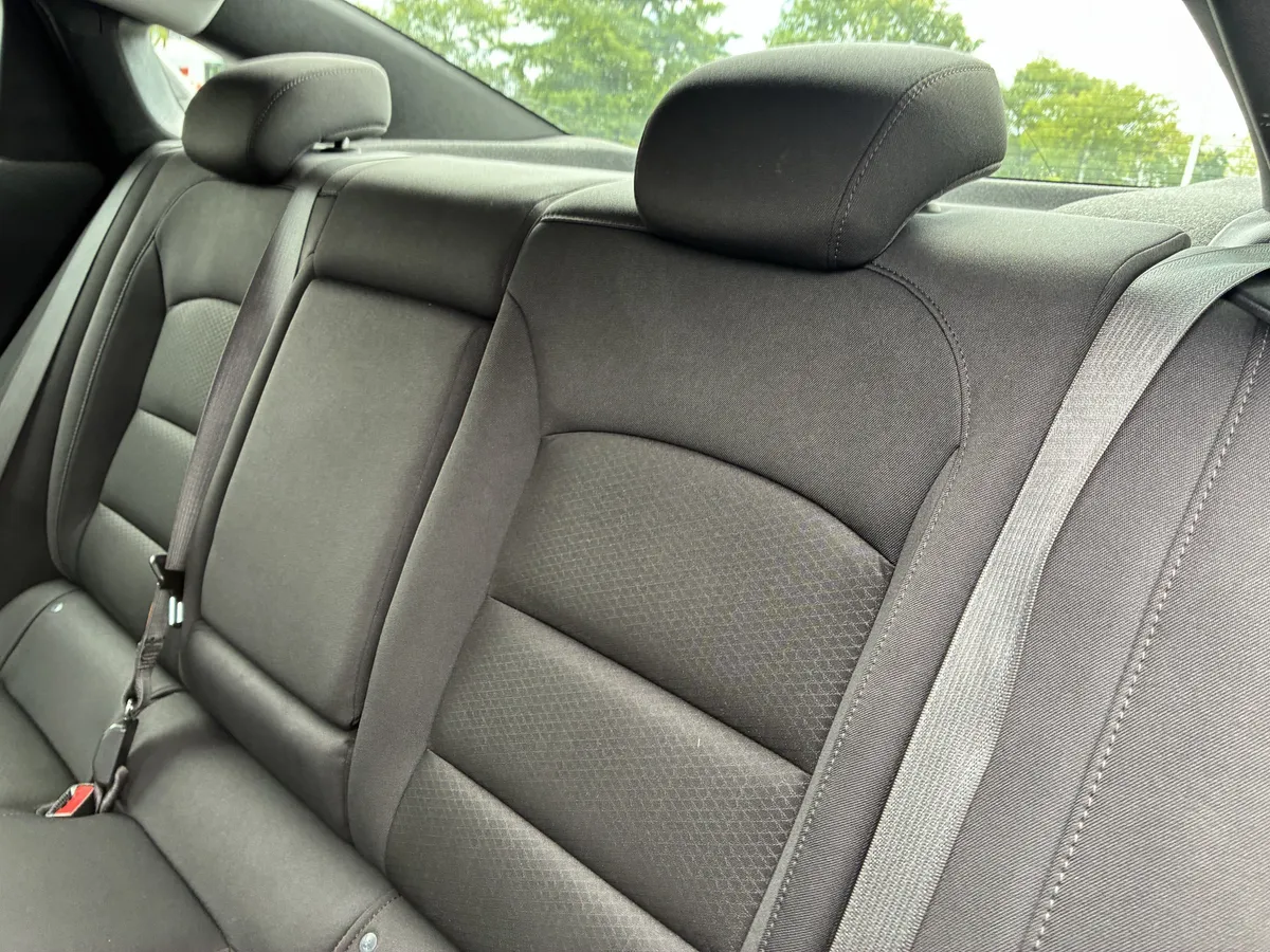 2024 Chevrolet Malibu 1LT thumbnail 12