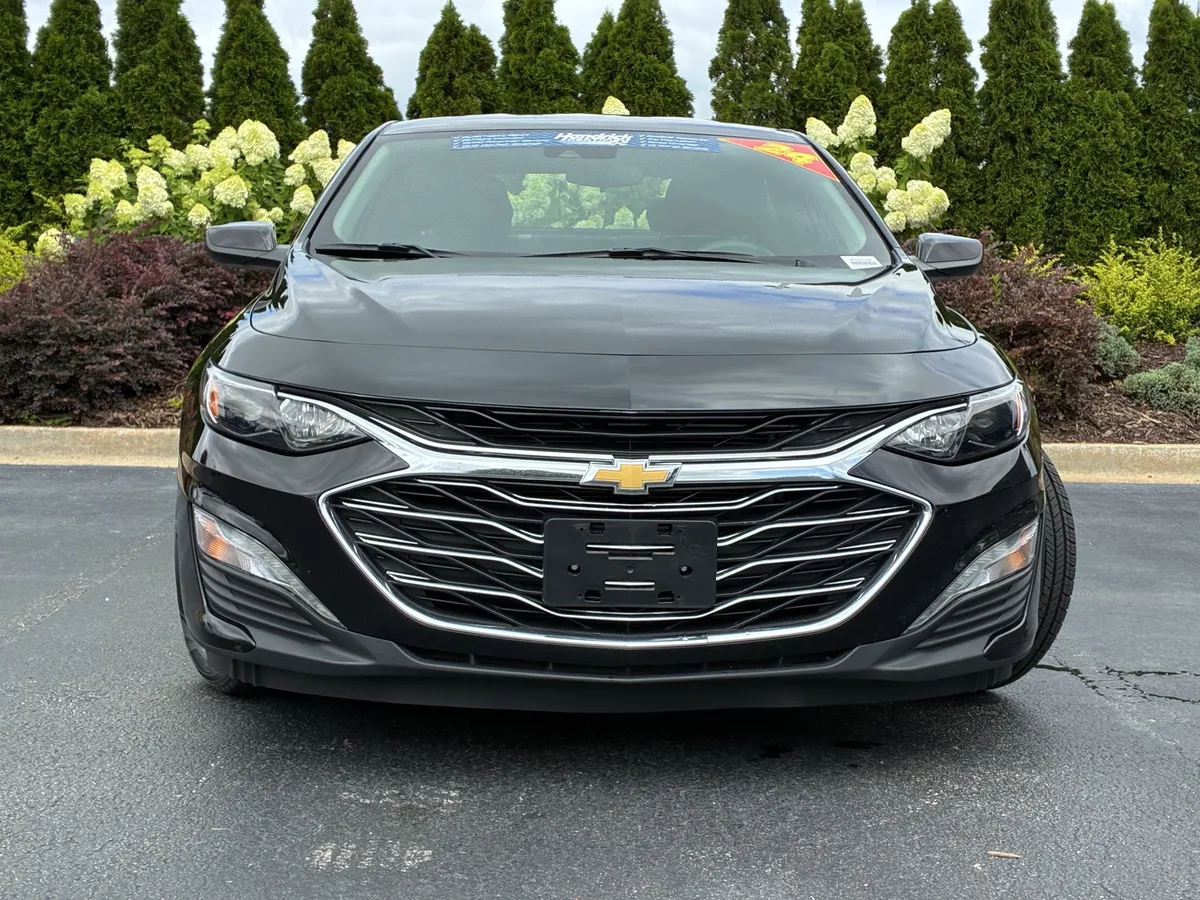 2024 Chevrolet Malibu 1LT thumbnail 4