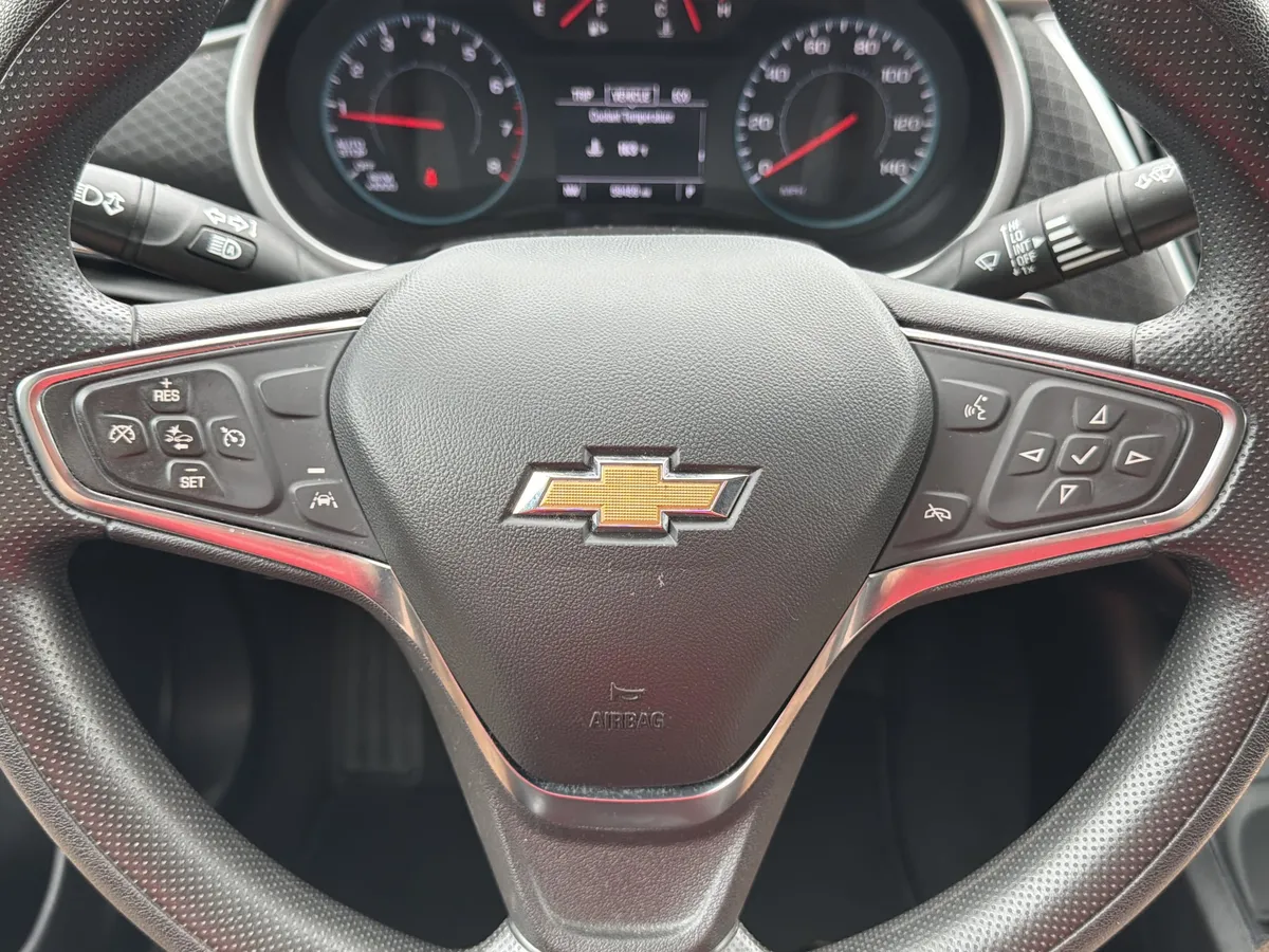 2024 Chevrolet Malibu 1LT thumbnail 12