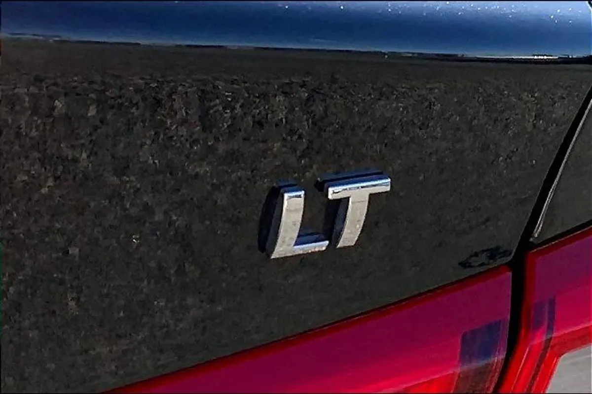 2024 Chevrolet Malibu LT thumbnail 10