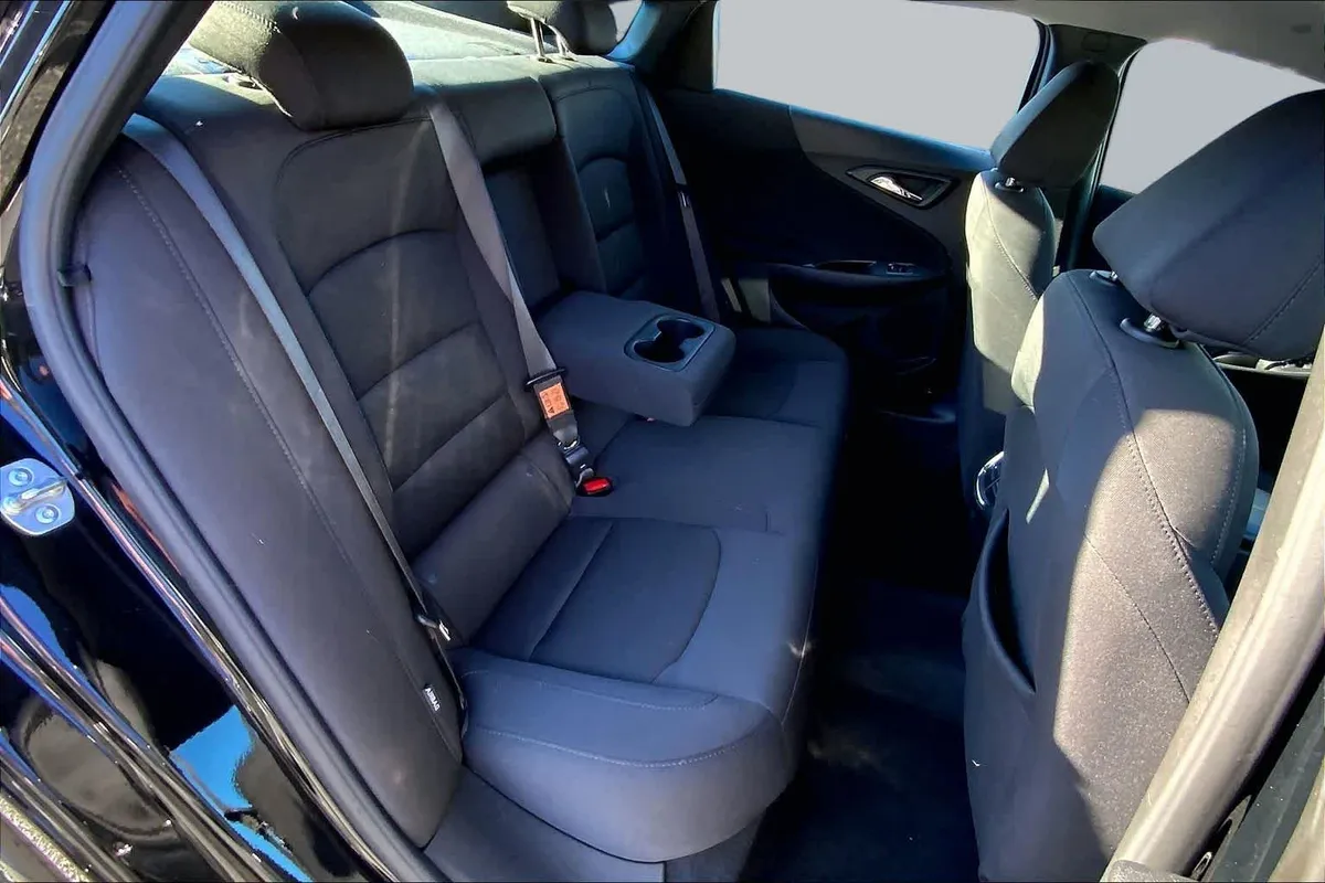 2024 Chevrolet Malibu LT thumbnail 19