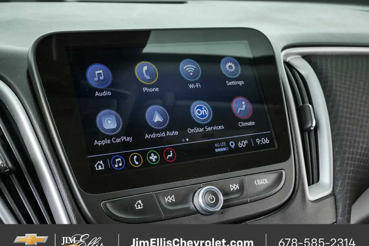 2024 Chevrolet Malibu LT thumbnail 13