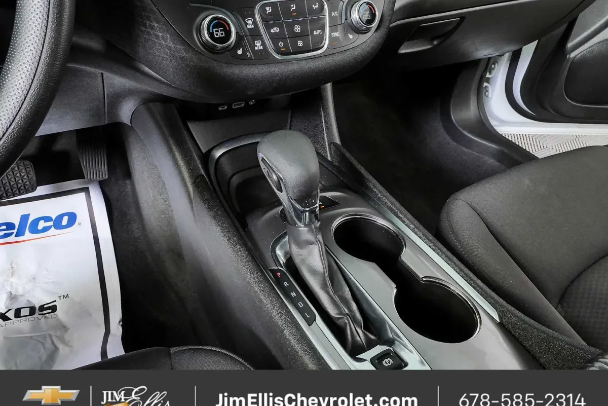 2024 Chevrolet Malibu LT thumbnail 16