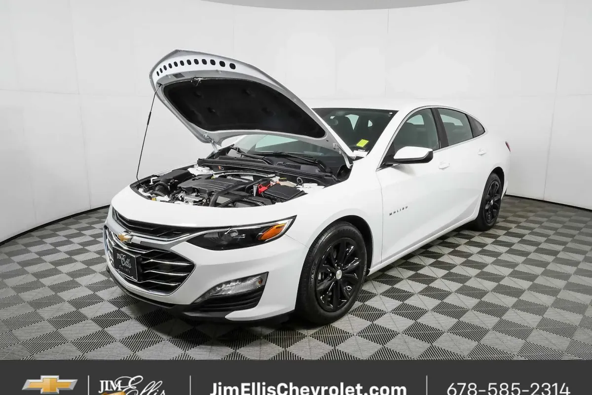 2024 Chevrolet Malibu LT thumbnail 30
