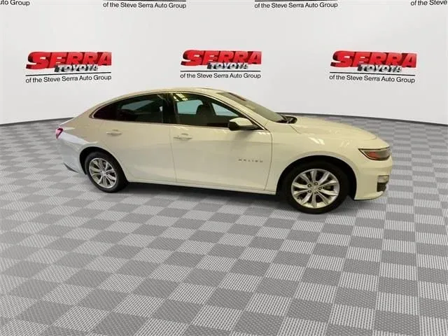 2024 Chevrolet Malibu LT thumbnail 10