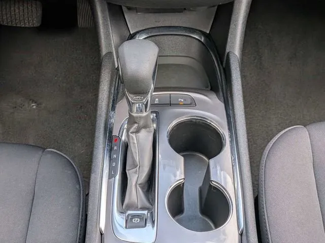 2024 Chevrolet Malibu LT thumbnail 17