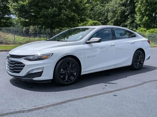 2024 Chevrolet Malibu LT thumbnail 5