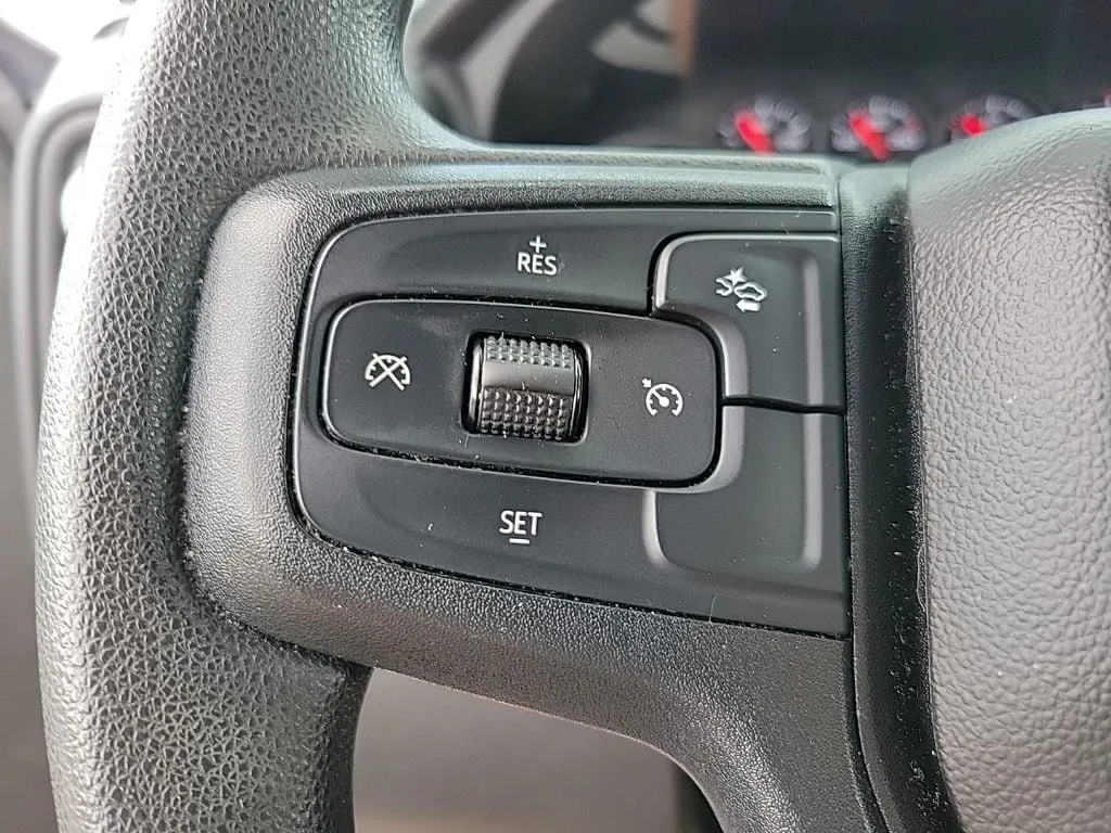 2024 Chevrolet Silverado 1500 Custom thumbnail 20