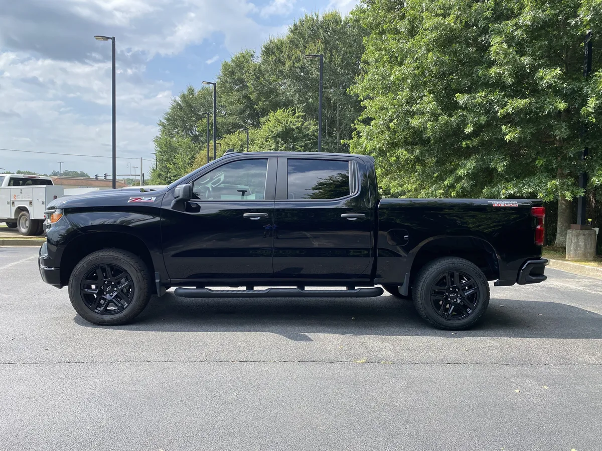2024 Chevrolet Silverado 1500 Custom Trail Boss thumbnail 5