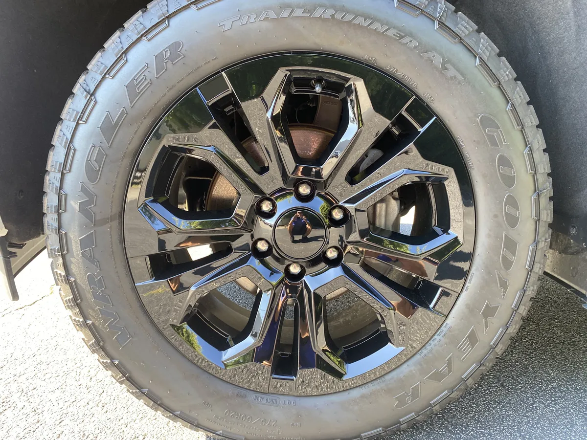 2024 Chevrolet Silverado 1500 High Country thumbnail 12