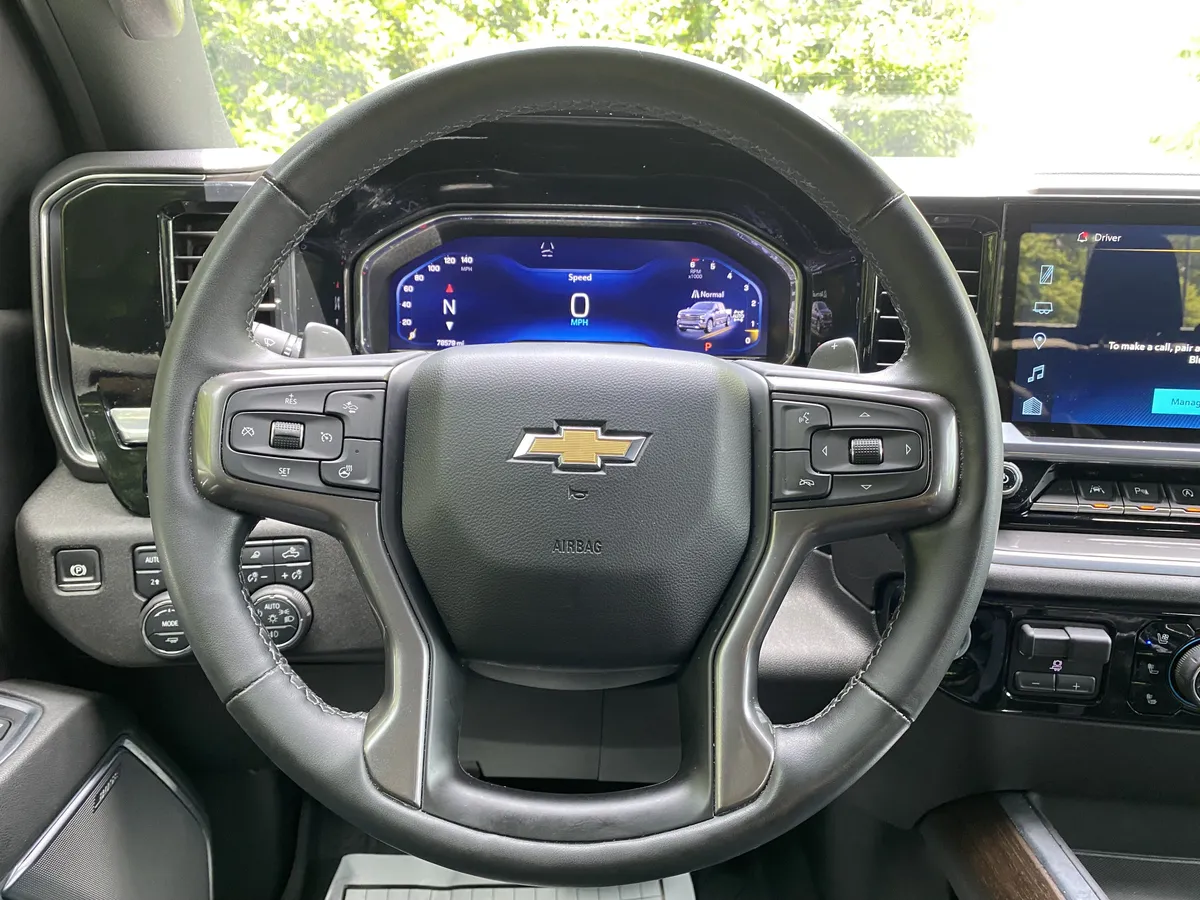 2024 Chevrolet Silverado 1500 High Country thumbnail 18